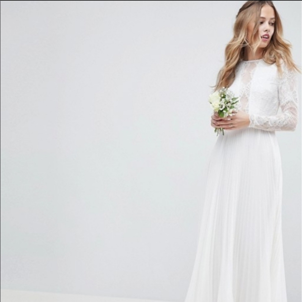 Asos Edition Maxi Pleated Dress Lace&Long Sleeves